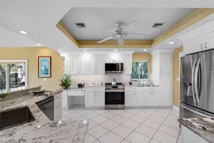 11260 5th St E, Treasure Island, FL 33706 - Photo 24