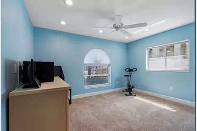 11260 5th Street E, Treasure Island, FL 33706 - Photo 34