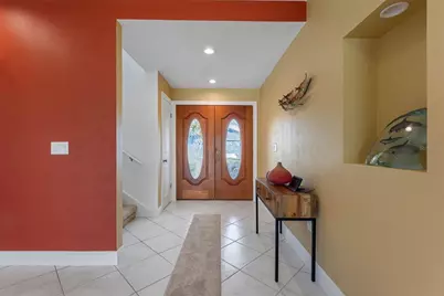 11260 5th Street E, Treasure Island, FL 33706 - Photo 16