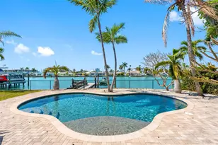 11260 5th St E, Treasure Island, FL 33706 - Photo 10