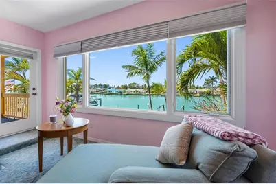 11260 5th Street E, Treasure Island, FL 33706 - Photo 44