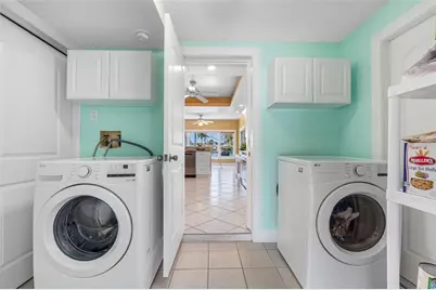11260 5th Street E, Treasure Island, FL 33706 - Photo 28