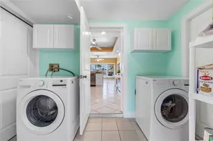 11260 5th St E, Treasure Island, FL 33706 - Photo 28