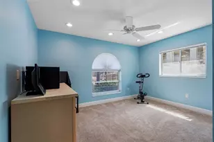 11260 5th St E, Treasure Island, FL 33706 - Photo 36