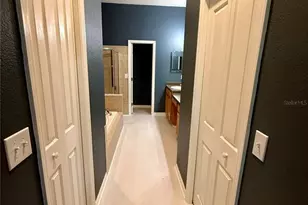 31819 Blythewood Way, Wesley Chapel, FL 33543 - Photo 14