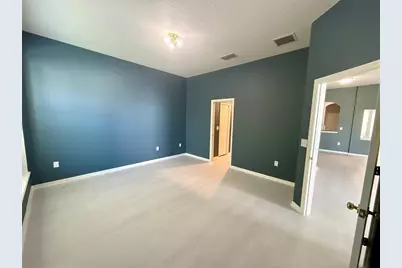 31819 Blythewood Way, Wesley Chapel, FL 33543 - Photo 12