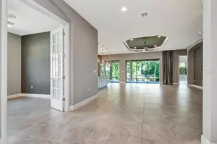 20003 Umbria Hill Dr, Tampa, FL 33647 - Photo 4