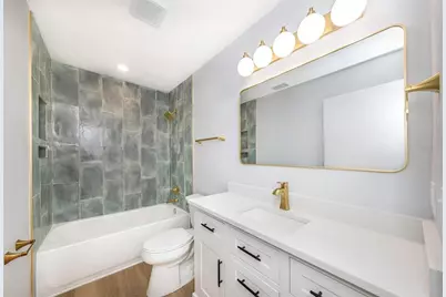 8315 N Temple Place, Tampa, FL 33617 - Photo 4