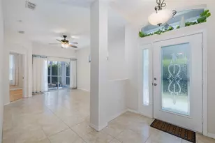 11142 Port Douglas Dr, New Port Richey, FL 34654 - Photo 4