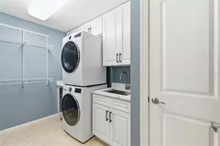 5823 Bowen Daniel Dr, Tampa, FL 33616 - Photo 36