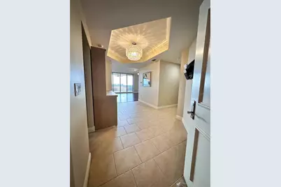 5823 Bowen Daniel Drive #702, Tampa, FL 33616 - Photo 6