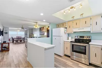 801 83rd Avenue N #510, Saint Petersburg, FL 33702 - Photo 2