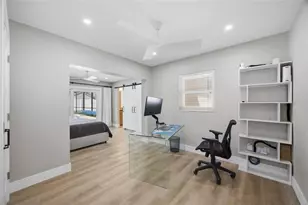 5275 32nd Ave N, Saint Petersburg, FL 33710 - Photo 18