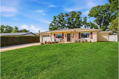 5275 32nd Avenue N, Saint Petersburg, FL 33710 - Photo 2