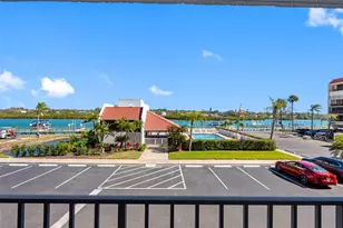 19111 Vista Bay Dr, Indian Shores, FL 33785 - Photo 6