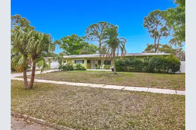 6170 7th Avenue N, Saint Petersburg, FL 33710 - Photo 2