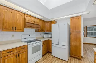 9474 Dunkirk Rd, Spring Hill, FL 34608 - Photo 16