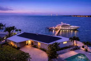 2970 68th Ave S, Saint Petersburg, FL 33712 - Photo 2