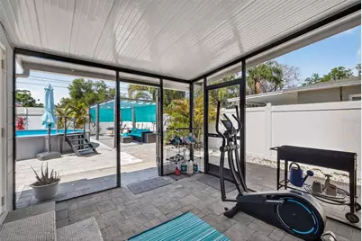 2530 51st Street N, Saint Petersburg, FL 33710 - Photo 22
