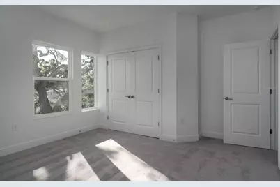 318 Rafael Boulevard NE, Saint Petersburg, FL 33704 - Photo 30