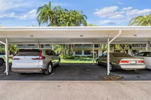 2070 Lakeview Dr, Clearwater, FL 33763 - Photo 30