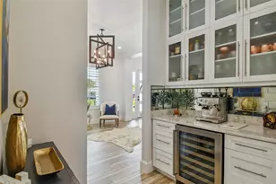 4835 W Bay Villa Ave, Tampa, FL 33611 - Photo 22
