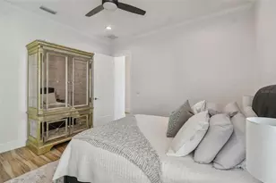 4835 W Bay Villa Ave, Tampa, FL 33611 - Photo 26