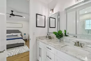 4835 W Bay Villa Ave, Tampa, FL 33611 - Photo 32