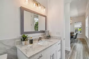 4835 W Bay Villa Ave, Tampa, FL 33611 - Photo 28