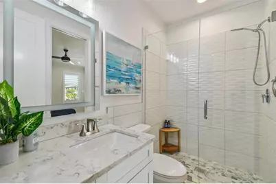 4835 W Bay Villa Avenue, Tampa, FL 33611 - Photo 38