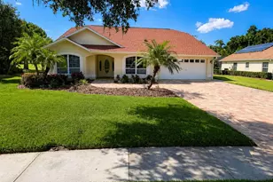 6741 Northlake Dr, Zephyrhills, FL 33542 - Photo 1