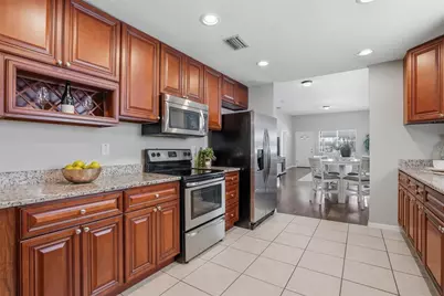 2501 W Gray Street, Tampa, FL 33609 - Photo 16