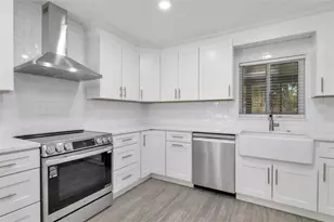 1840 Douglas Ave, Dunedin, FL 34698 - Photo 10