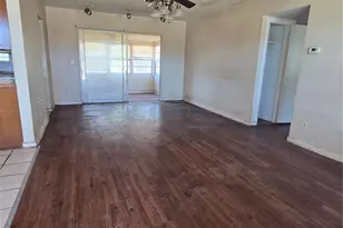 711 9th St NW, Largo, FL 33770 - Photo 4