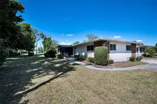 1121 Queen Anne Dr, Palm Harbor, FL 34684 - Photo 1