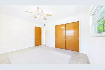 1601 Lark Lane, Brandon, FL 33510 - Photo 36