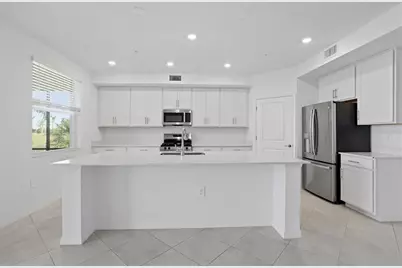 19223 Cherrystone Way #104, Lakewood Ranch, FL 34211 - Photo 4