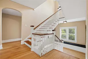 241 72nd St N, Saint Petersburg, FL 33710 - Photo 18