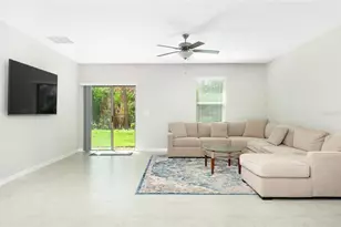 4914 Wild Senna Blvd, Tampa, FL 33619 - Photo 8