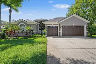 1310 Oxbridge Dr, Lutz, FL 33549 - Photo 6