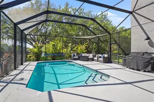 1310 Oxbridge Dr, Lutz, FL 33549 - Photo 4