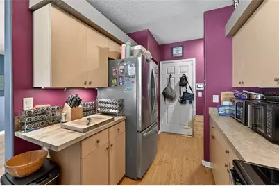 605 Cypress Park Avenue, Tarpon Springs, FL 34689 - Photo 12