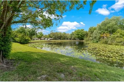 16110 Rambling Vine Drive W, Tampa, FL 33624 - Photo 38