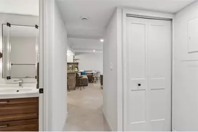 105 4th Avenue NE #226, Saint Petersburg, FL 33701 - Photo 38