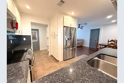 8335 Somerset Drive, Largo, FL 33773 - Photo 6