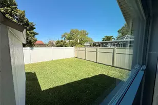 8335 Somerset Dr, Largo, FL 33773 - Photo 24