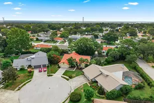 2729 Redford Ct E, Clearwater, FL 33761 - Photo 54
