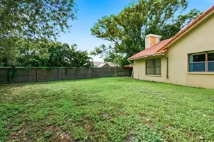 2729 Redford Ct E, Clearwater, FL 33761 - Photo 46