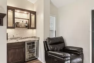 2729 Redford Ct E, Clearwater, FL 33761 - Photo 22