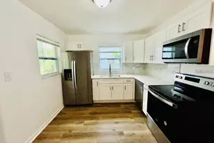 1247 Davis Rd, Dunedin, FL 34698 - Photo 6